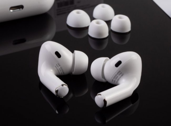 Apple Airpods  